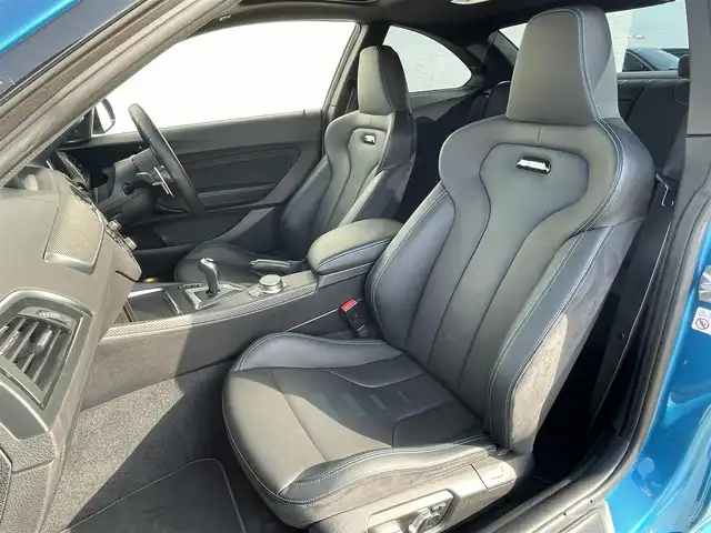 ＢＭＷ Ｍ２ コンペティション 東京都 2020(令2)年 1.3万km ロングビーチブルーメタリック ワンオーナー車/後期モデル/iDriveナビ/バックカメラ/Harman/Kardon/黒革シート/前席パワーシート/前席シートヒーター/ガラスルーフ/前後ドライブレコーダー/レインセンサー /パドルシフト/インテリジェントセーフティパッケージ/クルーズコントロール/レーンディパーチャーワーニング/純正19inchAW/保証書　取説　スペアキー1本