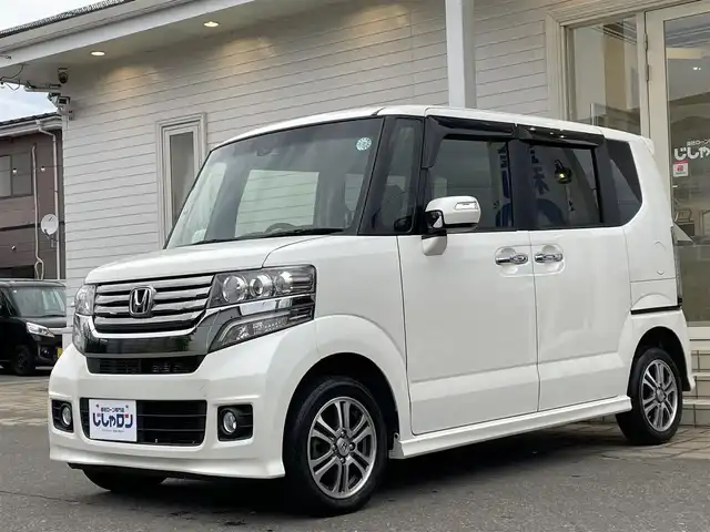 ホンダ Ｎ ＢＯＸ カスタム G SSパッケージ 秋田県 2014(平26)年 9.6万km プレミアムホワイトパール (株)IDOMが運営する【じしゃロン 秋田店】の自社ローン専用車両になります。こちらは現金またはオートローンご利用時の価格です。自社ローンご希望の方は別途その旨お申付け下さい/メモリナビ/ワンセグテレビ/バックカメラ/ウィンカーミラー/ドアバイザー/プッシュスタート/両側パワースライドドア/スマートキー