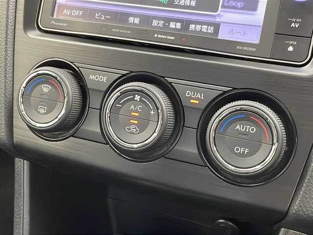 スバル インプレッサ ＸＶ 2．0i－L アイサイト 新潟県 2014(平26)年 6.8万km クリスタルブラックシリカ 社外メモリナビ/（BT/FM/AM/フルセグTV)/アイサイト/バックカメラ/ステアリングスイッチ/革巻きステアリング/パドルシフト/パワーシート/ルーフレール/純正17インチアルミホイール/フロントフォグライト/電格ミラー/ウィンカーミラー/ドアバイザー/ヘッドライトレベライザー/ETC/取扱説明書