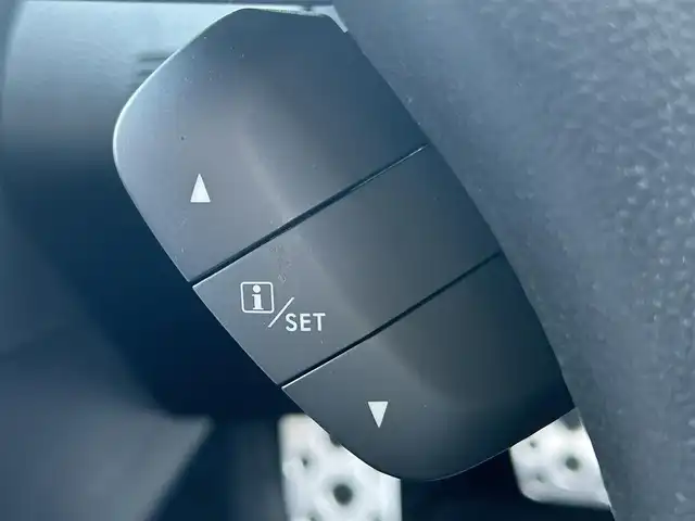 スバル インプレッサ ＸＶ 2．0i－L アイサイト 山形県 2014(平26)年 6.8万km クリスタルブラックシリカ ４WD/社外メモリナビ/（BT/FM/AM/フルセグTV)/クルーズコントロール/パドルシフト/アイドリングストップ/横滑り防止装置/車線逸脱防止装置/衝突軽減ブレーキ/純正バイザー/純正マット/ダブルエアバック/スマートキー/ルーフレール/ETC/取扱説明書