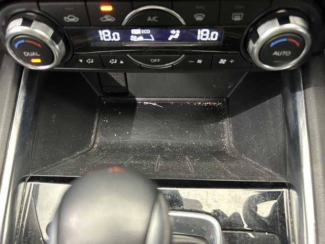 マツダ ＣＸ－５ XD Lパッケージ 鹿児島県 2017(平29)年 8.3万km マシーングレープレミアムM BOSEプレミアムサウンド/誤発進抑制制御機能（前後）/リヤパーキングセンサー/スマートブレーキサポート/全車速追従機能付マツダレーダークルーズコントロール/アダプティブLEDヘッドライト/レーンキープアシストシステム/車線逸脱警報システム/ブラインドスポットモニタリング/ドライバーアテンションアラート/交通標識認識システム/アイドリングストップ/純正SDナビ/（CD/DVD/フルセグ/Bluetooth/AUX）/バック・サイドカメラ/ETC/社外前後ドライブレコーダー【ZDR-015】/革巻きステアリング/ステアリングリモコン/ステアリングヒーター/前席シートヒーター/前席パワーシート/運転席シートメモリ/純正LEDヘッドライト/オートライト/ヘッドアップディスプレイ/電動パーキングブレーキ/ブレーキホールド/電動格納ドアミラー/純正ラバーマット/純正トノカバー/純正ドアバイザー/純正19インチアルミ