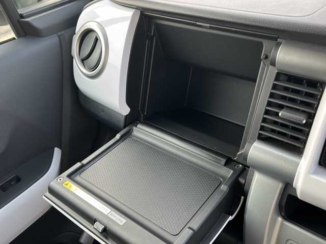 スズキ ハスラー X ターボ 秋田県 2017(平29)年 5.6万km ピュアホワイトP ワンオーナー/社外SDナビ/Bluetooth/CD/DVD/4WD/純正15インチアルミホイール/ETC/スペアキー/エンジンスターター