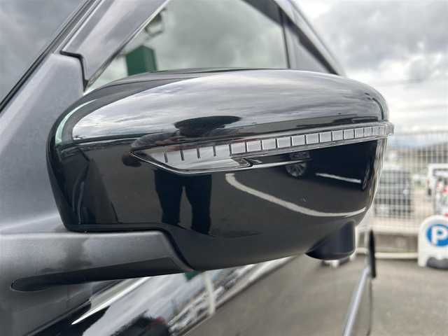 日産 セレナ ハイウェイスター V 福岡県 2021(令3)年 3.3万km ダイヤモンドブラック 純正10型SDナビ（フルセグ/TV/CD/DVD/BT）アラウンドビューモニタープロパイロットエマージェンシーブレーキコーナーセンサーETCBSMドラレコデジタルインナーミラUSBポート純正LEDヘットライト純正フロアマット純正16インチアルミホイールスマートキープッシュスタート