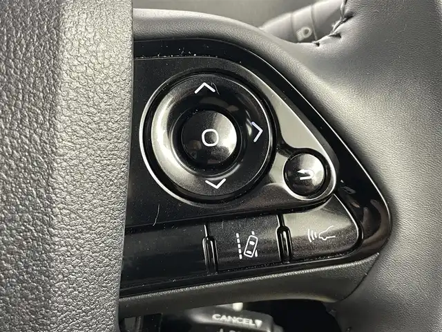 トヨタ プリウス ＰＨＶ S セーフティパッケージ 福島県 2022(令4)年 1.2万km アティチュードブラックマイカ トヨタセーフティーセンス　/・PCS/・車線逸脱警報/・BSＭ/・レーダークルーズコントロール/・クリアランスソナー/純正ナビ　/【AM/FM/Bluetooth】/バックカメラ　/ＥＴＣ　/プッシュスタート　/・スマートキー　/・スペアキー　/オートライト　/・ＬＥＤライト　/ステアリングスイッチ　/・革巻きステアリング　/チルトステアリング/純正フロアマット/ドアバイザー/プラグインハイブリッド/USB入力端子