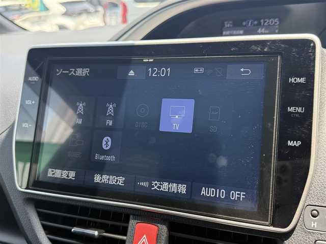 トヨタ ヴォクシー ZS 煌Ⅱ 千葉県 2021(令3)年 4.4万km ブラック 純正10インチSDナビ/　（BT/DVD/CD/AM/FM)/アルパイン12.1フリップダウン/フルセグ/トヨタセーフティセンス/前後コーナーセンサー/両側パワスラ/バックカメラ/クルーズコントロール/ETC