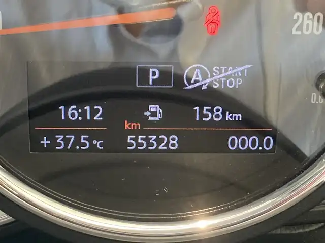 ＭＩＮＩ ミニ クラブマン クーパーD 熊本県 2018(平30)年 5.6万km 紺 ・スマートキー/・プッシュスタート/・インテリジェントセーフティ/・クルーズコントロール/・純正HDDナビ/　【Bluetooth・USB】/・バックカメラ/・ETC/・ドライブレコーダー(前後録画)/・革調シートカバー/・LEDヘッドランプ/・LEDフォグランプ/・純正マット