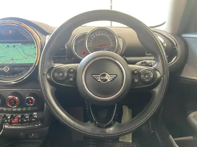 ＭＩＮＩ ミニ クラブマン クーパーD 熊本県 2018(平30)年 5.6万km 紺 ・スマートキー/・プッシュスタート/・インテリジェントセーフティ/・クルーズコントロール/・純正HDDナビ/　【Bluetooth・USB】/・バックカメラ/・ETC/・ドライブレコーダー(前後録画)/・革調シートカバー/・LEDヘッドランプ/・LEDフォグランプ/・純正マット