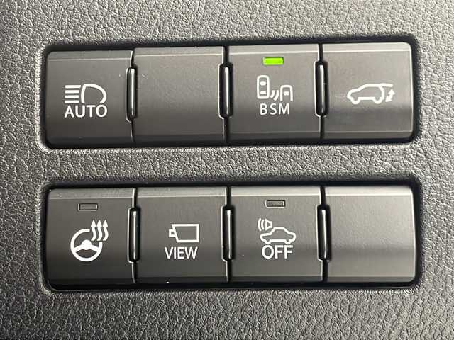 レクサス ＮＸ 300h Fスポーツ 岐阜県 2019(平31)年 4.5万km ホワイトノーヴァガラスフレーク 後期/ムーンルーフ/純正ナビ/　CD/DVD/Bluetooth/SD/フルセグ/パノラミックビューモニター/HUD/BSM/プリクラッシュセーフティ/レーダークルーズコントロール/レーンディパーチャーアラート/オートハイビーム/ステアリングヒーター/シーケンシャルウィンカー/3眼LEDヘッドライト/クリアランスソナー/レザーシート/ベンチレーション/メモリーシート/パワーバックドア/純正エアロ