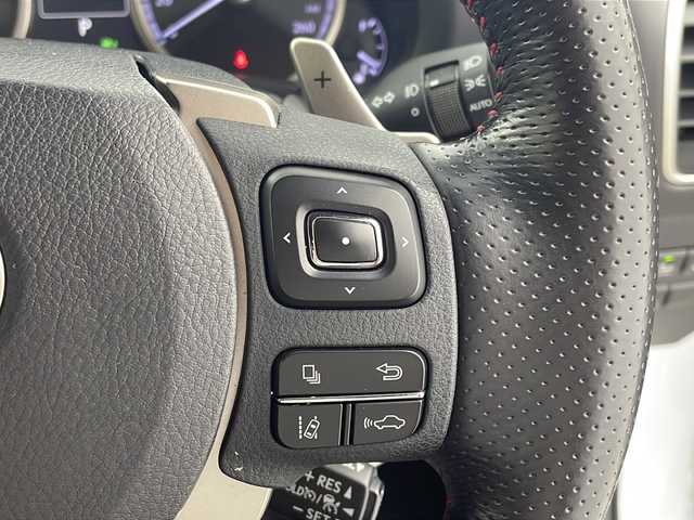 レクサス ＮＸ 300h Fスポーツ 岐阜県 2019(平31)年 4.5万km ホワイトノーヴァガラスフレーク 後期/ムーンルーフ/純正ナビ/　CD/DVD/Bluetooth/SD/フルセグ/パノラミックビューモニター/HUD/BSM/プリクラッシュセーフティ/レーダークルーズコントロール/レーンディパーチャーアラート/オートハイビーム/ステアリングヒーター/シーケンシャルウィンカー/3眼LEDヘッドライト/クリアランスソナー/レザーシート/ベンチレーション/メモリーシート/パワーバックドア/純正エアロ
