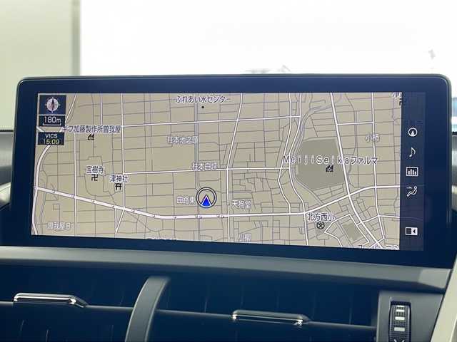 レクサス ＮＸ 300h Fスポーツ 岐阜県 2019(平31)年 4.5万km ホワイトノーヴァガラスフレーク 後期/ムーンルーフ/純正ナビ/　CD/DVD/Bluetooth/SD/フルセグ/パノラミックビューモニター/HUD/BSM/プリクラッシュセーフティ/レーダークルーズコントロール/レーンディパーチャーアラート/オートハイビーム/ステアリングヒーター/シーケンシャルウィンカー/3眼LEDヘッドライト/クリアランスソナー/レザーシート/ベンチレーション/メモリーシート/パワーバックドア/純正エアロ