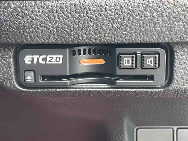 ホンダ シビック タイプR 東京都 2024(令6)年 0.2万km チャンピオンシップホワイト ホンダコネクトナビ/バックモニター/衝突被害軽減/路外逸脱抑制/アダプティブクルーズコントロール/ブラインドスポット/パーキングセンサー/ＥＴＣ/ドライブレコーダー/ステアリングスイッチ