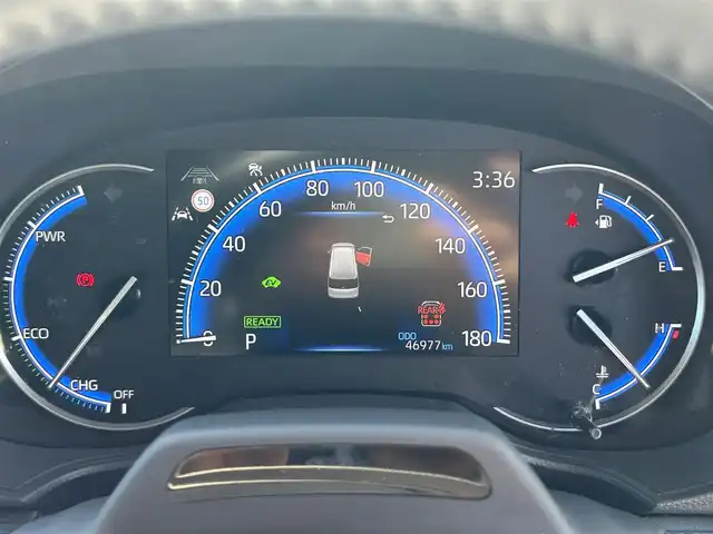 トヨタ ヴォクシー ハイブリッド S－Z 兵庫県 2022(令4)年 4.7万km ホワイトパールクリスタルシャイン 純正ディスプレイオーディオ（ナビ付）/Bluetoothオーディオ/フルセグTV/バックカメラ/ビルトインETC2.0/前後ドライブレコーダー/シートヒーター/クルーズコントロール/ステアリングヒーター/両側パワースライドドア/デジタルインナーミラー/ライトレベライザー/純正フロアマット