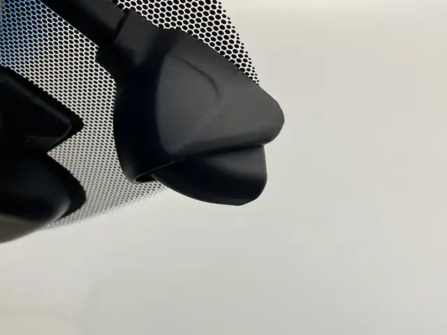 ホンダ フリード ハイブリット G ホンダセンシング 鹿児島県 2020(令2)年 6.9万km クリスタルブラックパール ワンオーナー　/純正ナビ　/レーダークルーズコントロール　/両側パワースライドドア　/レーンキープアシスト　/前席シートヒーター　/ビルドインETC　/LEDヘッドライト　/電動格納ミラー　/アクティブコーナリングライト/プッシュスタートボタン/純正フロアマット/スマートキー　/保証書/取扱説明書