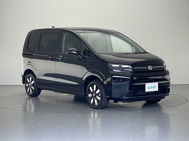 ホンダ フリード ハイブリット e:HEV AIR EX 長野県 2025(令7)年 0.1千km クリスタルブラックパール 4WD/届出済未使用車/純正9インチメモリナビ/フルセグ&USB&BT&AppleCarplay&AndoroidAuto/ホンダセンシング/アダプティブクルーズコントロール/路外逸脱警報/衝突軽減ブレーキ/踏み間違い防止/ブラインドスポットインフォメーション/コーナーセンサー/両側パワースライドドア/ハーフレザーシート/前席シートヒーター/ステアリングスイッチ/ウォークスルー/2列目サンシェード/バックカメラ/LEDヘッドライト/オートライト/電動格納ミラー/ウィンカーミラー/電動ホールド/ブレーキホールド/純正15インチAW装着/プッシュスタート/スマートキー/スペアキー1本/取扱説明書/新車保証書