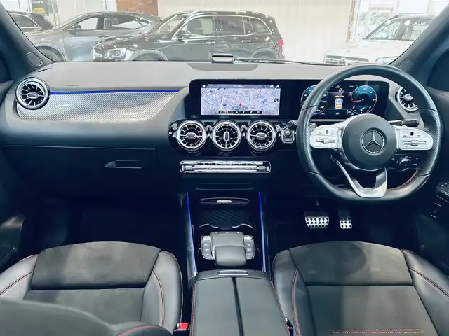 メルセデス・ベンツ ＧＬＡ２００ｄ 4マチック AMGライン 大阪府 2020(令2)年 3.7万km マウンテングレー サンルーフ/レーダーセーフティP/ハーフレザー/メモリ付きパワーシート/シートヒーター/純正ナビ/TV/360度カメラ/ACC/ブラインドスポット/純正20インチAW/LEDヘッドライト/アンビエントライト/電動リアゲート/ワイヤレス充電