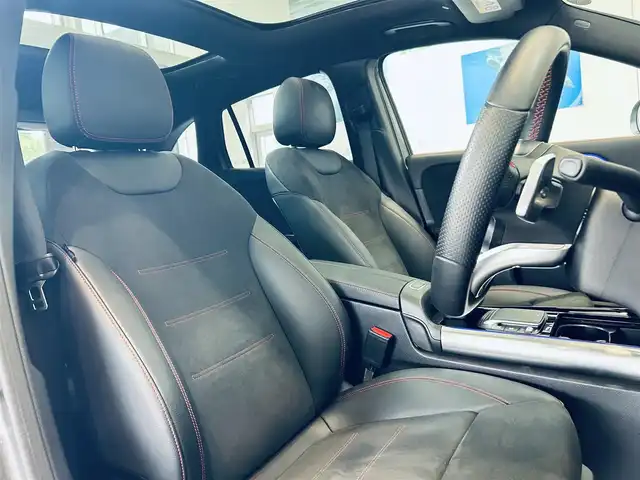 メルセデス・ベンツ ＧＬＡ２００ｄ 4マチック AMGライン 大阪府 2020(令2)年 3.7万km マウンテングレー サンルーフ/レーダーセーフティP/ハーフレザー/メモリ付きパワーシート/シートヒーター/純正ナビ/TV/360度カメラ/ACC/ブラインドスポット/純正20インチAW/LEDヘッドライト/アンビエントライト/電動リアゲート/ワイヤレス充電