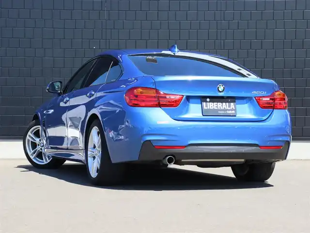 ＢＭＷ ４２０ｉ グランクーペ Mスポーツ 宮城県 2015(平27)年 4.5万km エストリル・ブルー ワンオーナー/純正ナビ/・ＣＤ・ＤＶＤ・ＢＴ・ＵＳＢ・ＡＵＸ/バックカメラ/インテリジェントセーフティ/・衝突警告・歩行者警告・車線逸脱警告/アダプティブクルーズコントロール/コンフォートアクセス/パワーテールゲート/ホワイトレザーシート/・左右パワーシート・シートヒーター/・Ｄ席メモリー機能付き/マニュアルモード付/・パドルシフト/ミラー一体型ＥＴＣ/アイドリングストップ/プッシュスタート/キセノンヘッドライト/Ｍスポーツ純正１８インチＡＷ