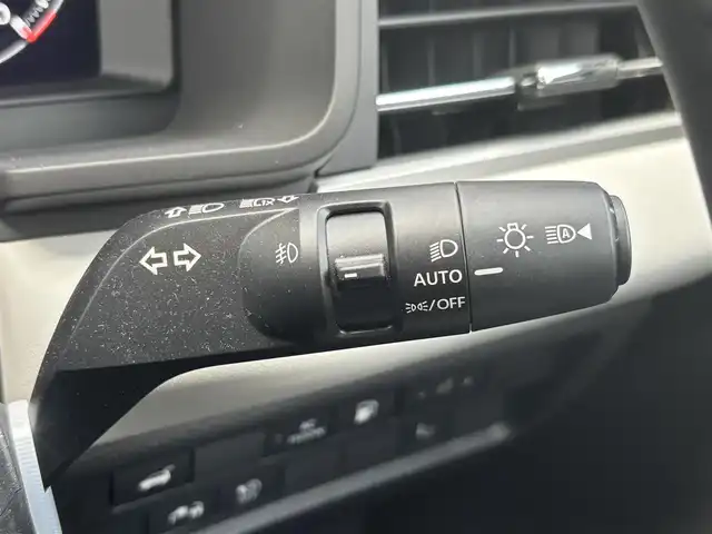 三菱 アウトランダー ＰＨＥＶ P 宮城県 2022(令4)年 5.6万km コスミックブルーマイカ 登録時走行距離55137km/純正ナビ/ワンセグTV/Bluetooth/マルチアラウンドモニター/パドルシフト/ハイブリットモニター/BOSEスピーカー/プッシュスタート/スマートキー/全方位カメラ/シートヒーター/コーナーセンサー/純正アルミホイール/置くだけ充電/シートメモリー/LEDヘッドライト