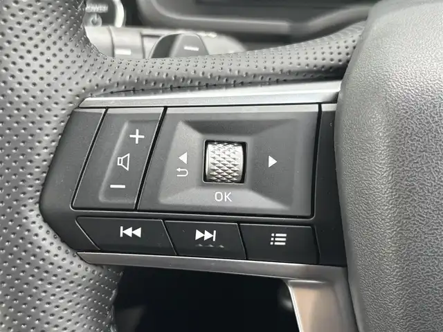 三菱 アウトランダー ＰＨＥＶ P 宮城県 2022(令4)年 5.6万km コスミックブルーマイカ 登録時走行距離55137km/純正ナビ/ワンセグTV/Bluetooth/マルチアラウンドモニター/パドルシフト/ハイブリットモニター/BOSEスピーカー/プッシュスタート/スマートキー/全方位カメラ/シートヒーター/コーナーセンサー/純正アルミホイール/置くだけ充電/シートメモリー/LEDヘッドライト
