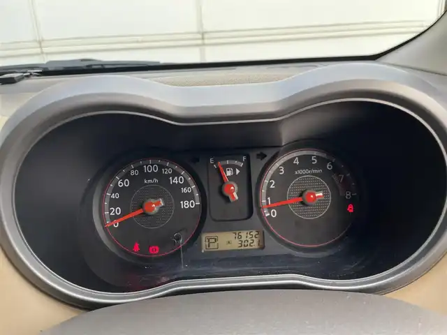 日産 ノート 15E 栃木県 2005(平17)年 7.6万km シルバー