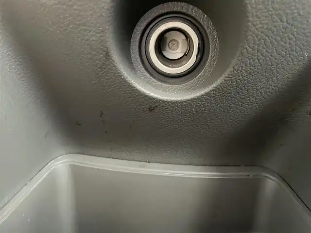 日産 ノート 15E 栃木県 2005(平17)年 7.6万km シルバー