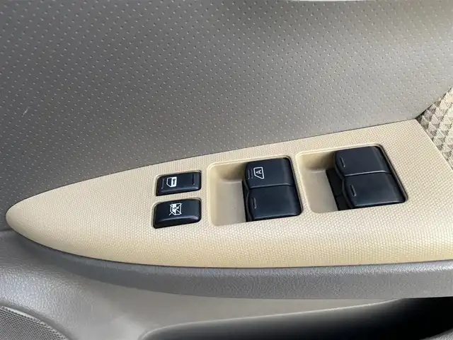 日産 ノート 15E 栃木県 2005(平17)年 7.6万km シルバー