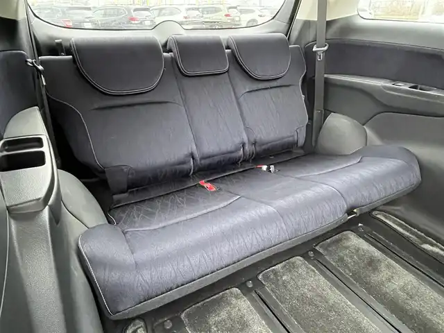 ホンダ オデッセイ アブソルート 20thアニバーサリー 道央・札幌 2014(平26)年 11.1万km ホワイトオーキッドパール 社外メモリーナビ/BT/SD/CD/DVD/社外フリップダウンモニター/衝突被害軽減ブレーキ/横滑り防止装置/クルーズコントロール/ビルトインETC/アイドリングストップ/両側パワースライドドア/D席パワーシート/オットマン/ハーフレザーシート/革巻きステアリング/ステアリングリモコン/パドルシフト/MTモード付AT/レーダー探知機/プッシュスタート/スマートキー/LEDヘッドライト/オートライト/フォグランプ/電動格納ミラー/ヒーテッドドアミラー/ウィンカーミラー/純正フロアマット/スペアキー/社外エンジンスターター