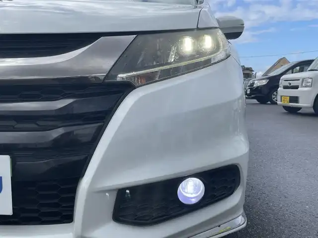 ホンダ オデッセイ アブソルート 20thアニバーサリー 和歌山県 2014(平26)年 11.1万km ホワイトオーキッドパール (株)IDOMが運営する【じしゃロン和歌山店】の自社ローン対象車両になります。こちらは現金ご利用時の価格です。自社ローンご希望の方は別途その旨お申付け下さい。/社外メモリーナビ/BT/SD/CD/DVD/社外フリップダウンモニター/衝突被害軽減ブレーキ/横滑り防止装置/クルーズコントロール/ETC/アイドリングストップ/両側パワースライドドア/D席パワーシート/オットマン/ハーフレザーシート/革巻きステアリング/ステアリングリモコン/パドルシフト/MTモード付AT/レーダー探知機/プッシュスタート/スマートキー/LEDヘッドライト/オートライト/フォグランプ/電動格納ミラー/ヒーテッドドアミラー/ウィンカーミラー/純正フロアマット/スペアキー/社外エンジンスターター