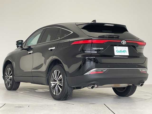 トヨタ ハリアー G 愛知県 2024(令6)年 1万km ブラック 純正8型ディズプレイオーディオ　ナビ機能なし/レーダークルーズコントロール/バックカメラ/電動リアゲート/パワーシート/コーナーセンサー/純正アルミホイール/ETC2.0/ブラインドスポットモニター/LEDヘッドライト/インテリジェントミラー/レーンキープアシスト/オートマチックハイビーム/衝突軽減システム/フルセグ/Bluetooth/ステアリングスイッチ/スマートキー/プッシュスタート