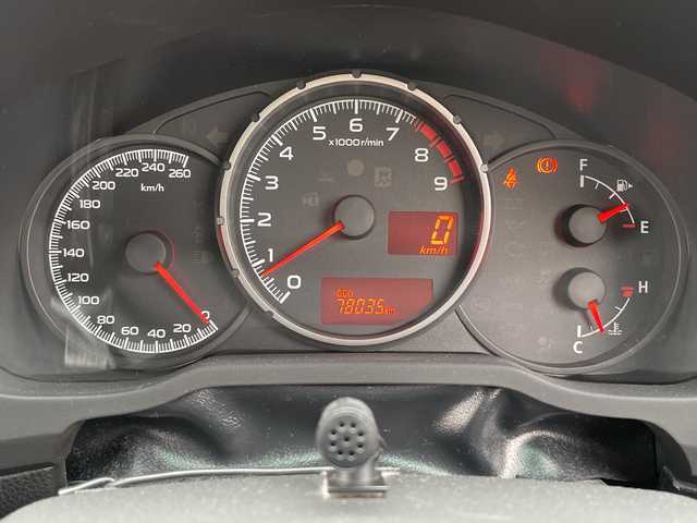 スバル ＢＲＺ S 三重県 2013(平25)年 7.8万km サテンホワイトパール 登録時走行距離　７８０３５ｋｍ/禁煙車/６MT/社外ナビ（カロッツェリア）/AM/FM/MSV/SD/Bluetooth/TV（フルセグ）/ETC/ドラレコ/バックカメラ/横滑り防止システム/純正シート/純正エアロ/社外アルミホイール/AUTOライト/AUTOウィンドウ