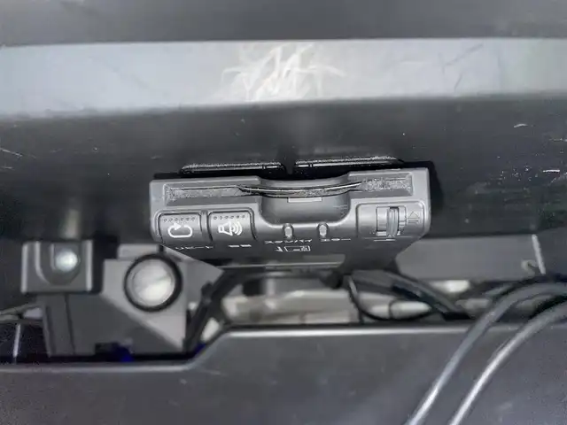 スバル ＢＲＺ S 三重県 2013(平25)年 7.8万km サテンホワイトパール 登録時走行距離　７８０３５ｋｍ/禁煙車/６MT/社外ナビ（カロッツェリア）/AM/FM/MSV/SD/Bluetooth/TV（フルセグ）/ETC/ドラレコ/バックカメラ/横滑り防止システム/純正シート/純正エアロ/社外アルミホイール/AUTOライト/AUTOウィンドウ