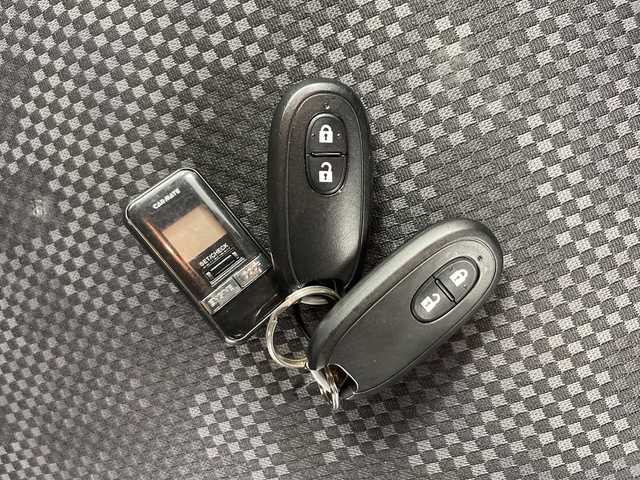 スズキ ハスラー G ターボ 道央・札幌 2019(令1)年 5.8万km クールカーキパールメタリック/ホワイト2トーンルーフ ・4WD/・デュアルカメラブレーキサポート/・衝突軽減ブレーキ/・グリップコントロール/・社外SDナビ　フルセグ/CD/DVD/BT/SD/・社外エンジンスターター/・シートヒーター/・ヒルディセントコントロール/・レーンキープアシスト/・横滑り防止装置/・ステアリングスイッチ/・電動格納ミラー/・ヘッドライトレベライザー/・純正フロアマット/・スマートキー/スペアキー/・取説/保証書