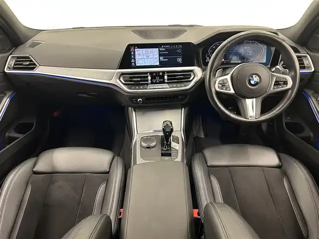 ＢＭＷ ３２０ｄ xDrive Mスポーツ 岡山県 2019(令1)年 3.8万km アルピンホワイトⅢ コンフォートパッケージ/→オートマチックテールゲートオペレーション/→ストレージパッケージ/→HiFiスピーカー/BMW iDrive7/Rカメラ/パーキングアシスト/後退アシスト/ブレーキオートホールド/ACC/オートライト/オートハイビーム/レインセンサー/PDC/Bluetooth/USB/アップルカープレイ/Mスポーツ純正18インチアルミ/リアフィルム/ハーフレザーシート/パワーシート/シートヒーター/SOSコール/アンビエントライト/正面衝突警告/側面衝突警告/車線逸脱警告/車線変更警告/　
