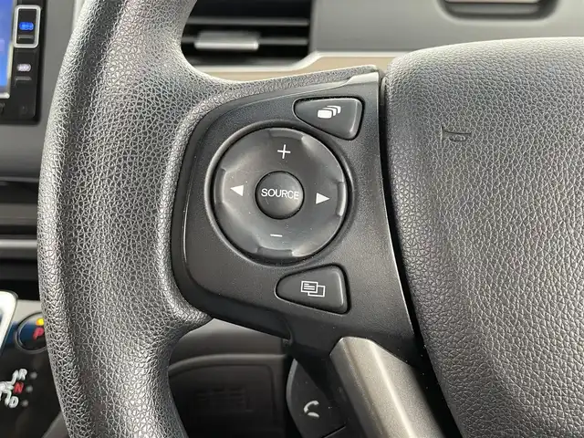 ホンダ フリード ハイブリット G ホンダセンシング 大分県 2021(令3)年 6.2万km シーグラスブルーパール ワンオーナー/6人乗り/ホンダセンシング搭載/・衝突軽減ブレーキ(CMBS)/・誤発進抑制機能/・歩行者事故低減ステアリング/・路外逸脱抑制機能/・ACC(アダプティプクルーズコントロール)/・LKAS(車線維持支援システム)/・先行車発進お知らせ機能/・標識認識機能/純正ナビ　型式：VXM-214VFi/【フルセグTV、DVD再生可、BT対応、USB】/ステアリングスイッチ/バックカメラ/両側電動スライドドア/ビルトインETC/前後ドライブレコーダー/Cパッケージ/・ロールサンシェード/・IRカット(遮熱)/・UVカット機能付フロントウインドウ＋IRカット(遮熱)/・スーパーUVカットフロントドアガラス/・コンフォートビューパッケージ/(親水/ヒーテッドドアミラー＋フロントドア撥水ガラス＋熱線入りフロントドアウインドウ)/・前席シートヒーター/・プラズマクラスター技術搭載フルオートエアコンディショナー/横滑り防止装置/電動格納ミラー/純正フロアマット/オートライト/LEDヘッドライト