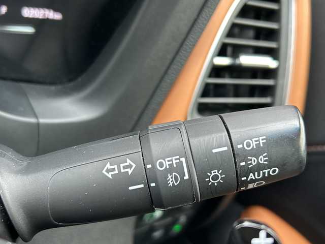 ホンダ ヴェゼル ハイブリッド Z ホンダセンシング 千葉県 2020(令2)年 2.1万km クリスタルブラックパール ８インチナビＶＸＭ－２０５ＶＦＥｉ　バックカメラ　純正ドラレコ　ステアスイッチ　追従クルコン　シートヒーター　ジャズブラウンコンビシート　ＨＤＭＩ　ＢＴ　純正１７インチＡＷ　ＬＥＤライト　オートライト/純正８インチＳＤナビ（ＶＸＭ－２０５ＶＦＥｉ）/純正ドラレコ/ステアリングスイッチ/追従クルコン/シートヒーター/ＨＤＭＩ/バックカメラ/カーテンエアバッグ/ＢＴ/純正ＡＷ/ＬＥＤヘッドライト