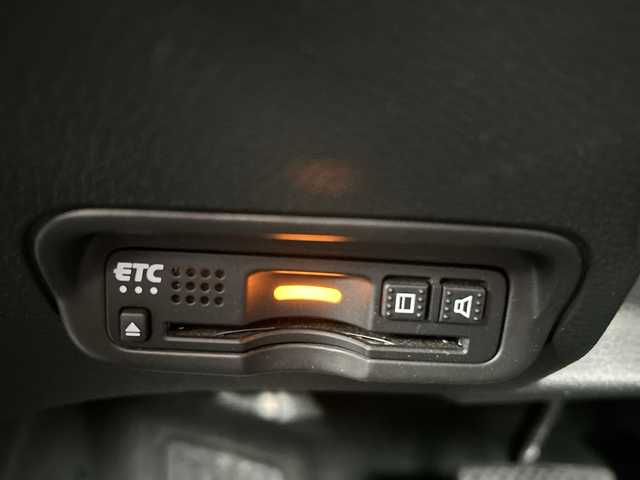 ホンダ ヴェゼル ハイブリッド Z ホンダセンシング 千葉県 2020(令2)年 2.1万km クリスタルブラックパール ８インチナビＶＸＭ－２０５ＶＦＥｉ　バックカメラ　純正ドラレコ　ステアスイッチ　追従クルコン　シートヒーター　ジャズブラウンコンビシート　ＨＤＭＩ　ＢＴ　純正１７インチＡＷ　ＬＥＤライト　オートライト/純正８インチＳＤナビ（ＶＸＭ－２０５ＶＦＥｉ）/純正ドラレコ/ステアリングスイッチ/追従クルコン/シートヒーター/ＨＤＭＩ/バックカメラ/カーテンエアバッグ/ＢＴ/純正ＡＷ/ＬＥＤヘッドライト