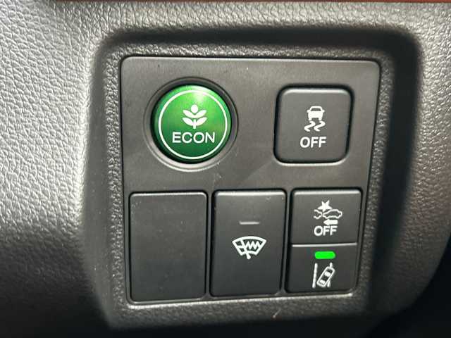 ホンダ ヴェゼル ハイブリッド Z ホンダセンシング 千葉県 2020(令2)年 2.1万km クリスタルブラックパール ８インチナビＶＸＭ－２０５ＶＦＥｉ　バックカメラ　純正ドラレコ　ステアスイッチ　追従クルコン　シートヒーター　ジャズブラウンコンビシート　ＨＤＭＩ　ＢＴ　純正１７インチＡＷ　ＬＥＤライト　オートライト/純正８インチＳＤナビ（ＶＸＭ－２０５ＶＦＥｉ）/純正ドラレコ/ステアリングスイッチ/追従クルコン/シートヒーター/ＨＤＭＩ/バックカメラ/カーテンエアバッグ/ＢＴ/純正ＡＷ/ＬＥＤヘッドライト