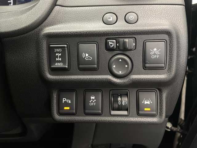 日産 ノート e－パワー X FOUR 長野県 2020(令2)年 2.9万km スーパーブラック イクリプスナビ/ＣＤ再生/地デジＴＶ/USB接続/バックカメラ/衝突被害軽減ブレーキ/車両接近警報装置/オートライト/コーナーセンサー/スマートキー/プッシュスタート/ETC/純正15インチアルミ/社外アルミ＋スタッドレス車載