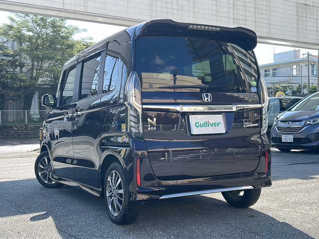 ホンダ Ｎ ＢＯＸ カスタム L 沖縄県 2021(令3)年 4.5万km プレミアムベルベットパープル・パール 純正ディスプレイオーディオ/（ＡＭ／ＦＭ／ＣＤ／ＢＴ）　/バックモニター　/衝突軽減　/片側パワスラ　/純正１４インチＡＷ　/クルコン　/前後ドラレコ　/ＥＴＣ　/パーキングアシスト　/スマートキー　/オートライト/LEDヘッドライト/USB入力端子/純正フロアマット/レーンキープアシスト