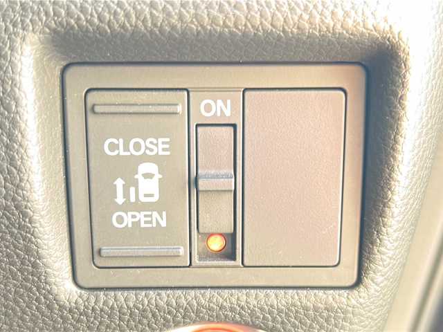 ホンダ Ｎ ＢＯＸ カスタム L 沖縄県 2021(令3)年 4.5万km プレミアムベルベットパープル・パール 純正ディスプレイオーディオ/（ＡＭ／ＦＭ／ＣＤ／ＢＴ）　/バックモニター　/衝突軽減　/片側パワスラ　/純正１４インチＡＷ　/クルコン　/前後ドラレコ　/ＥＴＣ　/パーキングアシスト　/スマートキー　/オートライト/LEDヘッドライト/USB入力端子/純正フロアマット/レーンキープアシスト