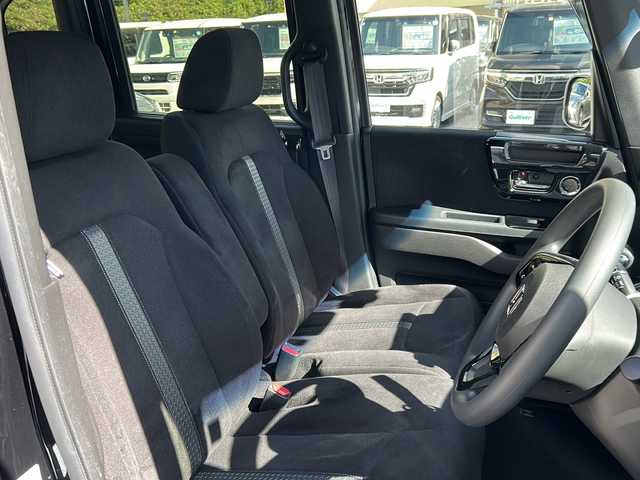 ホンダ Ｎ ＢＯＸ カスタム L 沖縄県 2021(令3)年 4.5万km プレミアムベルベットパープル・パール 純正ディスプレイオーディオ/（ＡＭ／ＦＭ／ＣＤ／ＢＴ）　/バックモニター　/衝突軽減　/片側パワスラ　/純正１４インチＡＷ　/クルコン　/前後ドラレコ　/ＥＴＣ　/パーキングアシスト　/スマートキー　/オートライト/LEDヘッドライト/USB入力端子/純正フロアマット/レーンキープアシスト