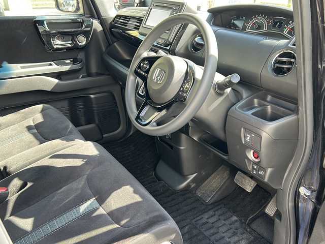 ホンダ Ｎ ＢＯＸ カスタム L 沖縄県 2021(令3)年 4.5万km プレミアムベルベットパープル・パール 純正ディスプレイオーディオ/（ＡＭ／ＦＭ／ＣＤ／ＢＴ）　/バックモニター　/衝突軽減　/片側パワスラ　/純正１４インチＡＷ　/クルコン　/前後ドラレコ　/ＥＴＣ　/パーキングアシスト　/スマートキー　/オートライト/LEDヘッドライト/USB入力端子/純正フロアマット/レーンキープアシスト