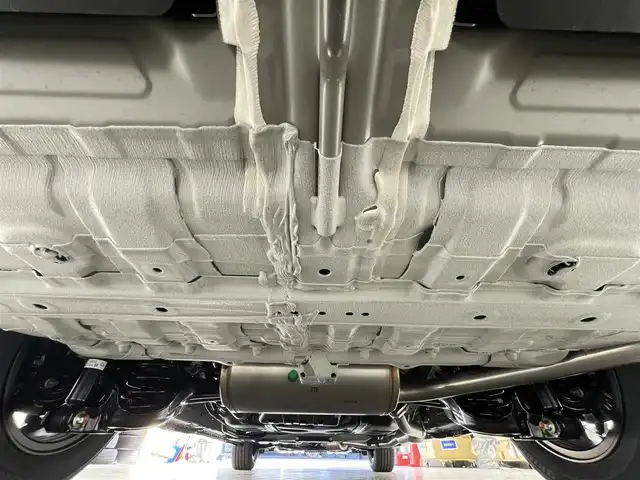 ホンダ ステップワゴン スパーダ eHEV 滋賀県 2025(令7)年 0.1千km クリスタルブラックパール 登録済未使用車/純正11.4インチナビ/【Bluetooth/CD/DVD/フルセグTV/Apple Carplay/Android Auto】/両側パワースライドドア/ハーフレザーシート/バックカメラ/ホンダセンシング/・衝突軽減ブレーキ/・先行車発進お知らせ機能/・歩行者事故低減ステアリング/・路外逸脱抑制機能/・標識認識機能/・渋滞追従機能付アダプティブクルーズコントロール/・車線維持支援システム/・トラフィックジャムアシスト（渋滞運転支援機能）/・ブラインドスポットインフォメーション/・誤発進抑制機能/・後方誤発進抑制機能/・近距離衝突軽減ブレーキ/・急アクセル抑制機能/・パーキングセンサーシステム/・オートハイビーム/・アダプティブドライビングビーム/LEDヘッドライト/パワーバックドア/D/Nシートヒーター/二列目オットマン/後席サンシェード/パドルシフト/プッシュスタート/スマートキー/ステアリングリモコン