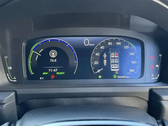 ホンダ ステップワゴン スパーダ eHEV 滋賀県 2025(令7)年 0.1千km クリスタルブラックパール 登録済未使用車/純正11.4インチナビ/【Bluetooth/CD/DVD/フルセグTV/Apple Carplay/Android Auto】/両側パワースライドドア/ハーフレザーシート/バックカメラ/ホンダセンシング/・衝突軽減ブレーキ/・先行車発進お知らせ機能/・歩行者事故低減ステアリング/・路外逸脱抑制機能/・標識認識機能/・渋滞追従機能付アダプティブクルーズコントロール/・車線維持支援システム/・トラフィックジャムアシスト（渋滞運転支援機能）/・ブラインドスポットインフォメーション/・誤発進抑制機能/・後方誤発進抑制機能/・近距離衝突軽減ブレーキ/・急アクセル抑制機能/・パーキングセンサーシステム/・オートハイビーム/・アダプティブドライビングビーム/LEDヘッドライト/パワーバックドア/D/Nシートヒーター/二列目オットマン/後席サンシェード/パドルシフト/プッシュスタート/スマートキー/ステアリングリモコン