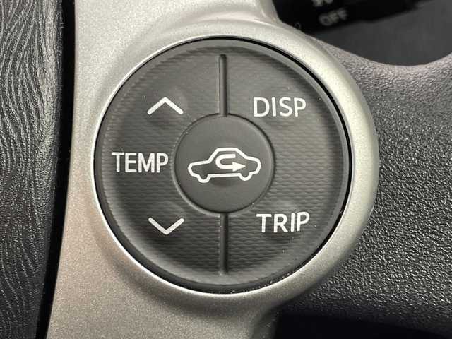 トヨタ プリウス S 大阪府 2014(平26)年 3.8万km ボルドーマイカメタリック 禁煙車/純正ナビ/　（Bluetooth/CD/DVD/ワンセグ）/バックカメラ/キセノンヘッドライト/オートライト/ステアリングリモコン/横滑り防止機能/盗難防止装置/電格ミラー/スマートキー/ETC