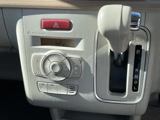 スズキ ラパン X 群馬県 2016(平28)年 5.9万km フレンチミントパールメタリック 衝突軽減ブレーキ/社外SDナビゲーション/（CD/DVD/SD/BT/フルセグTV）/ETC/D席シートヒーター/アイドリングストップ/LEDヘッドライト/オートライト/電格ミラー/純正フロアマット/純正14インチアルミホイール