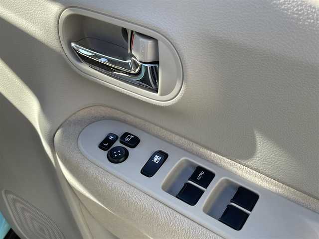 スズキ ラパン X 群馬県 2016(平28)年 5.9万km フレンチミントパールメタリック 衝突軽減ブレーキ/社外SDナビゲーション/（CD/DVD/SD/BT/フルセグTV）/ETC/D席シートヒーター/アイドリングストップ/LEDヘッドライト/オートライト/電格ミラー/純正フロアマット/純正14インチアルミホイール