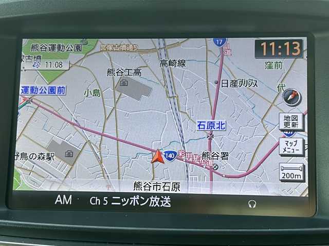 日産 エルグランド 250HWS アーバンクロム 埼玉県 2012(平24)年 12.7万km ブリリアントホワイトパール (株)IDOMが運営する【じしゃロン熊谷店】の自社ローン専用車両になりますこちらは現金またはオートローンご利用時の価格です。自社ローンご希望の方は別途その旨お申付け下さい/ワンオーナー/純正HDDナビ/　CD/DVD/ワンセグ/AM/FM/Bluetooth/AUX/アラウンドビューモニター/バックカメラ/前後コーナーセンサー/フリップダウンモニター/両側パワースライドドア/黒ハーフレザーシート/後席オットマン/後席カーテン付きレール/純正ドアバイザー/アルミペダル/ビルトインETC/HIDヘッドライト/ステアリングスイッチ/プッシュスタート/スマートキー