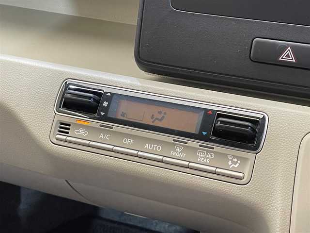 スズキ ワゴンＲ HYBRID FX 岩手県 2018(平30)年 2.4万km リフレクティブオレンジM ４WD/ヘッドアップディスプレイ/セーフティパッケージ/デュアルセンサーブレーキサポート/車線逸脱警報/誤発進抑制機能/先行車発進お知らせ機能/ハイビームアシスト/横滑り防止装置/アイドリングストップ/シートヒーター/オートエアコン/オートライト/ヘッドライトレベライザー/純正CDオーディオ/社外13インチアルミホイール
