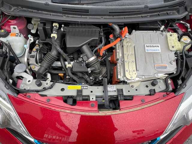 日産 ノート 茨城県 2020(令2)年 5万km ガーネットレッド/スーパーブラック 2トーン 純正ナビ/純正アルミホイール/全方位カメラ/ETC/前ドラレコ/前後コーナーセンサー/クルーズコントロール/デジタルインナーミラー/LEDオートライト/フルセグTV/Bluetooth/エマージェンシーブレーキ/ハイビームアシスト